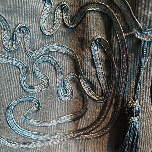 Susan Bristol Green Skirt. - Picture 4 of 8